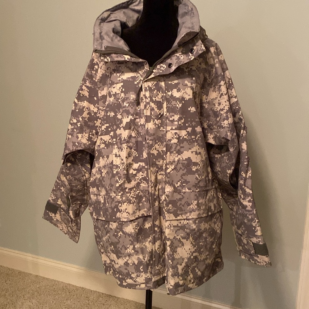 DIGITAL CAMO ALL WEATHER JACKET
